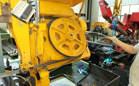 大竹金属带锯床的日常使用和保养注意事项！